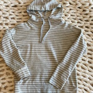 a new day sweatshirt size xs